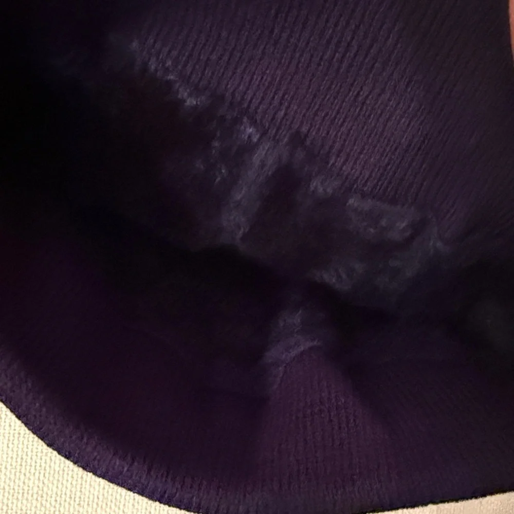 Lululemon navy blue unisex Beanie